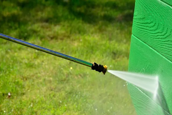 Environmentally Friendly Pressure washing serivce